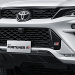 Foto 1 New Fortuner GR Sport